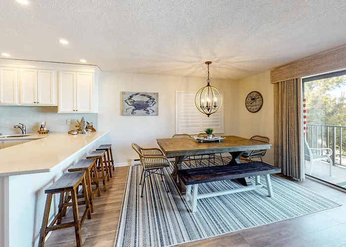 Apartment Dollar Ii 203 *